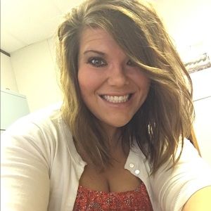 Meet your Posher, Natasha